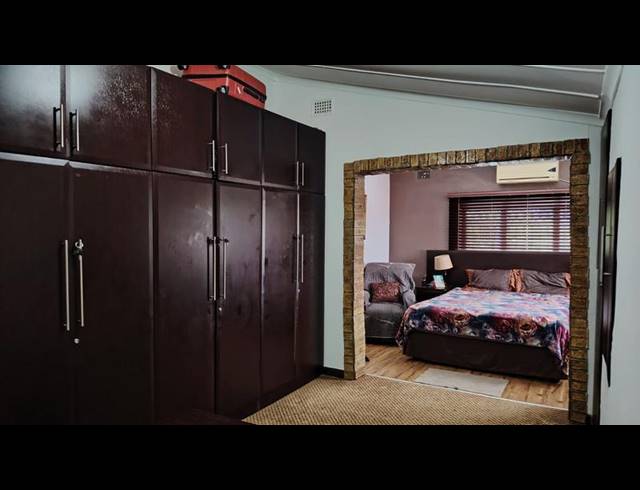 3 BEDROOM PROPERTY TO RENT IN MONTFORD